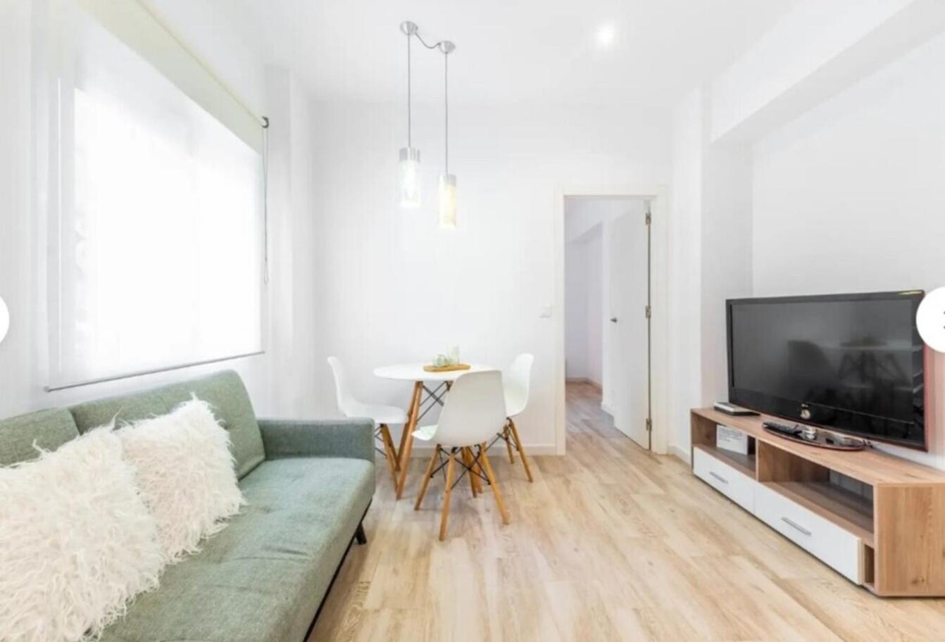 Apartamento Turistico En San Juan De Alicante Eksteriør billede